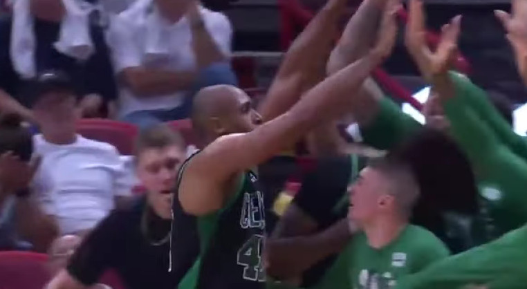 MAJAMI NEMOĆAN NA SVOM TERENU Boston napravio brejk i došao na korak do finala NBA lige