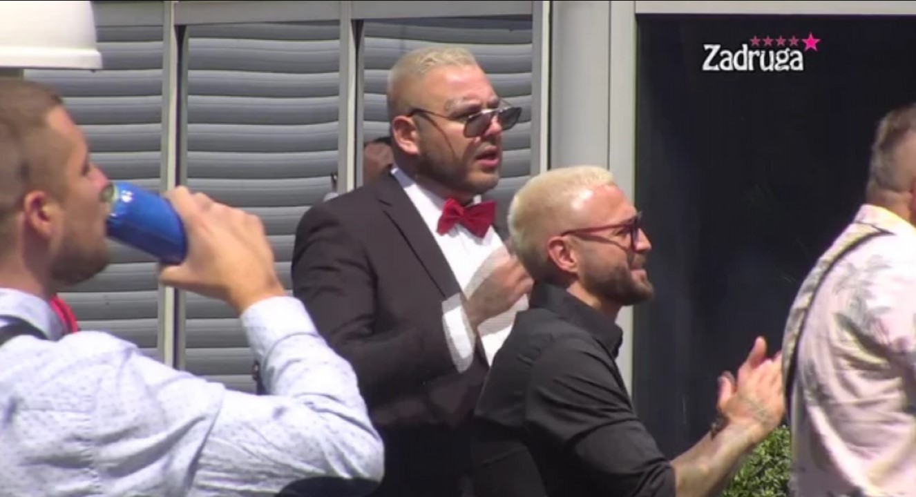 OSEĆAM SE KAO DA SAM SE UDALA! Aleks progovorila o životu u Crikvenici, blista od sreće!
