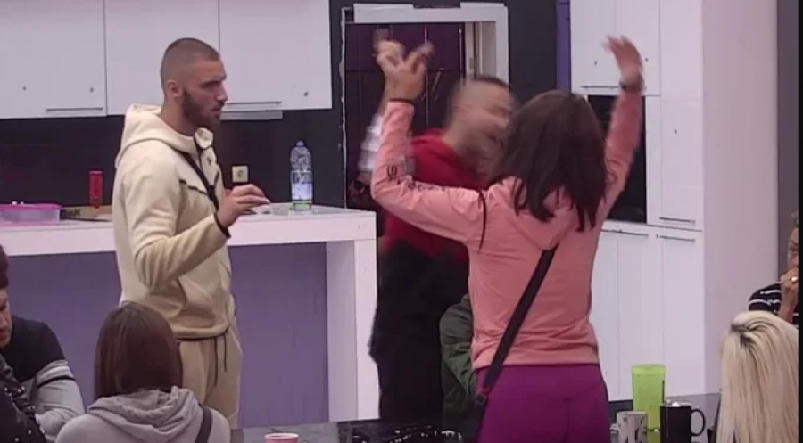 PRIZNALA SI DA TI TOMOVIĆ SLAO GOLE FOTOGRAFIJE Marko Đedović žestoko opleo po Milici, ali i Dalili
