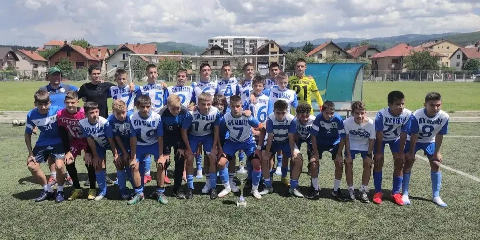MLADE NADE SPORTA Pioniri OFK Berane su novi prvaci Sjeverne regije (FOTO)