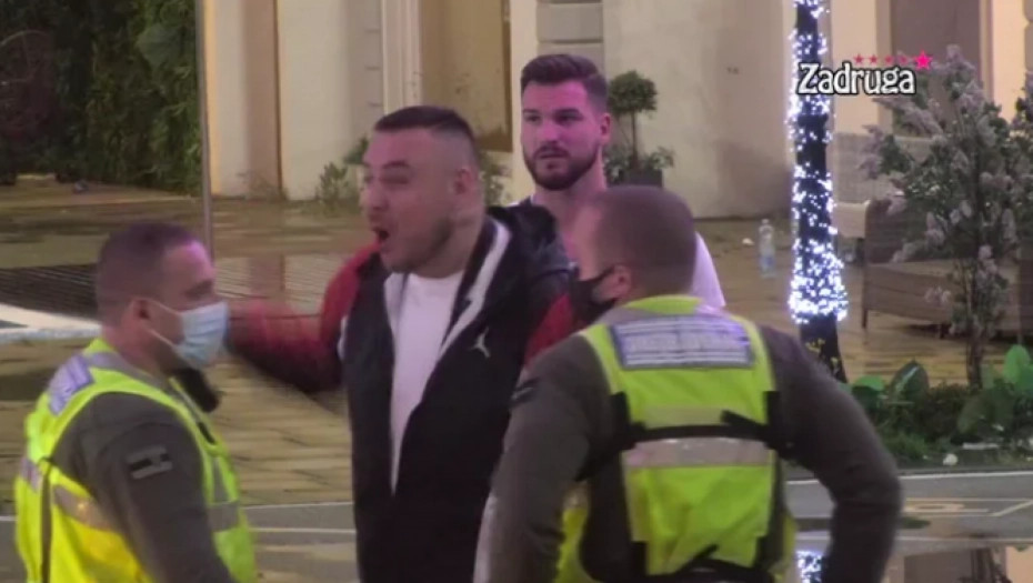 NOVI HAOS DALILE I CARA, PLJUŠTALE UŽASNE UVREDE! On nije izdržao i uradio nešto što je potpuno preokrenulo situaciju