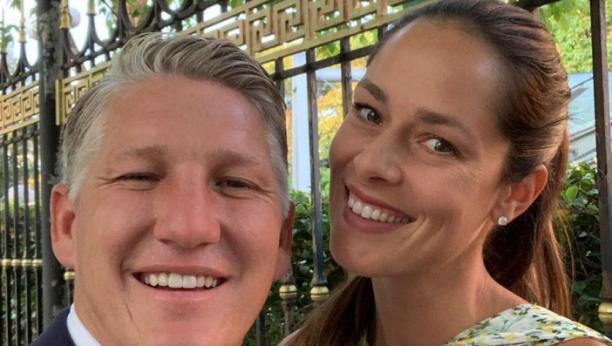 FUDBALER ODUŠEVLJEN NOĆNIM PROVODOM Ana Ivanović i Bastijan Švajnštajger stigli su u Beograd, uživali do ranih jutarnjih sati (VIDEO)