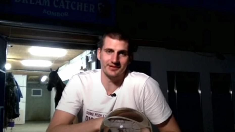 AMERI U ŠOKU Jokić prvi MVP intervju dao iz štale, njegove riječi šalju moćnu poruku (VIDEO)