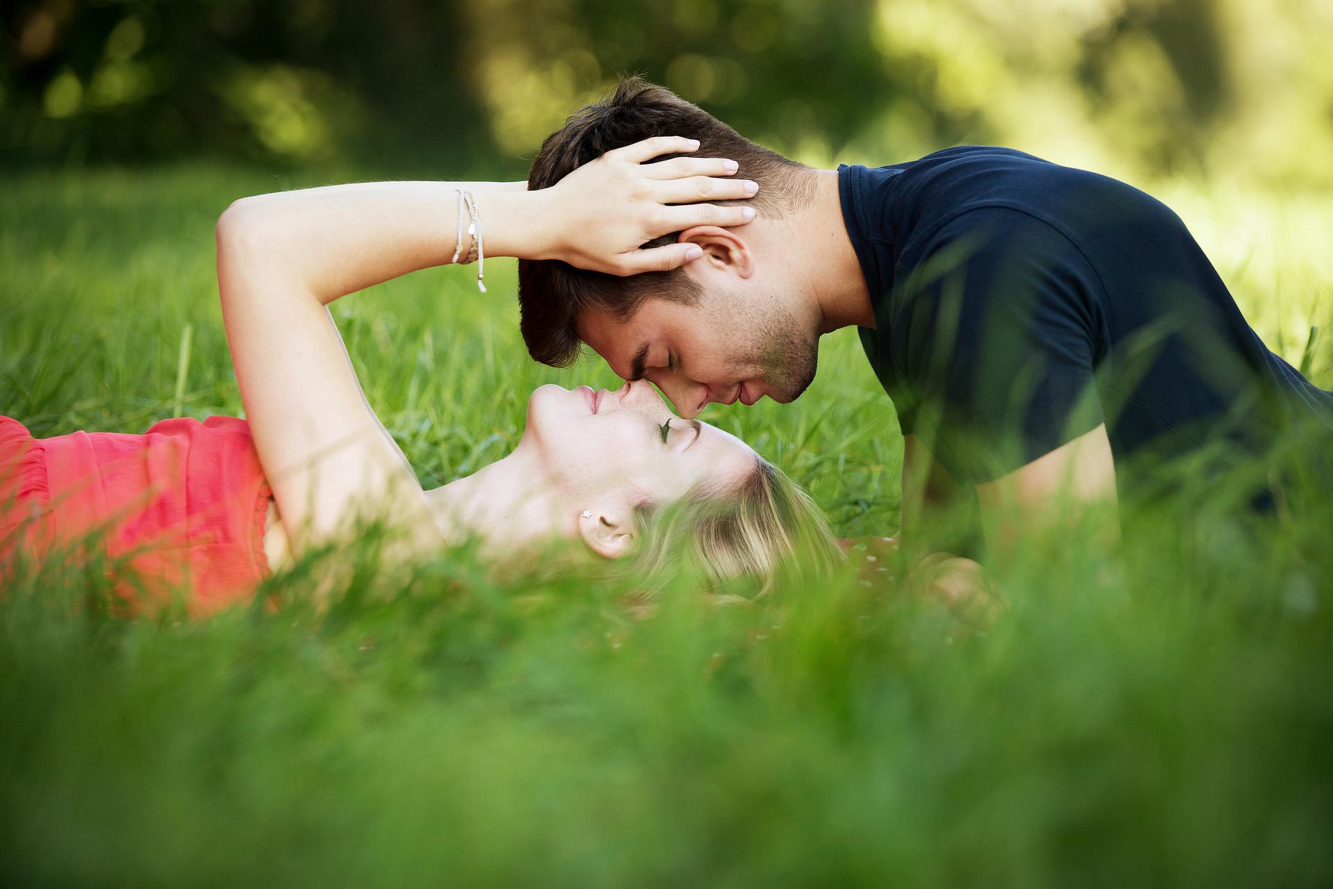 ISKRENO Muškarci opisali šta je za njih prava ljubav!