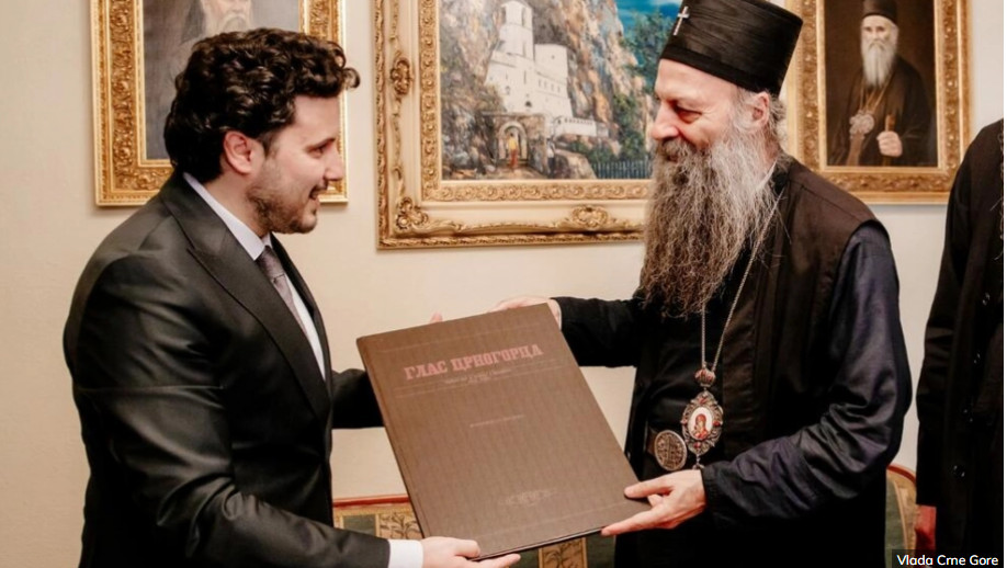 Abazović u manastiru Ostrog: Ostajemo pri svojim stavovima oko Temeljnog ugovora, nema drame