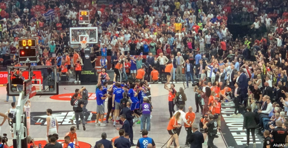 PETRUŠEV PAKUJE KOFERE Efes doveo Hrvata posle osvajanja Evrolige