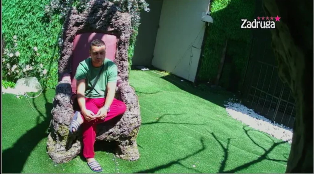 BEBICA UMIRE OD STRAHA ZBOG MILJE! Evo čega se najviše plaši! (VIDEO)