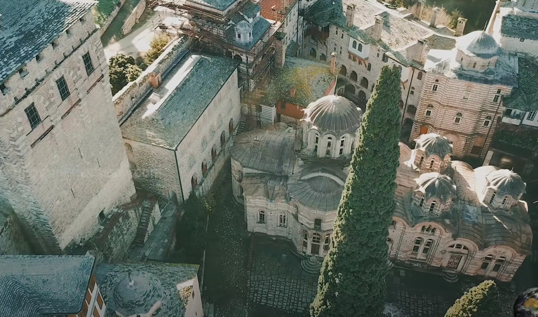 SKANDAL Ruske monahe protjeruju sa Svete gore?!