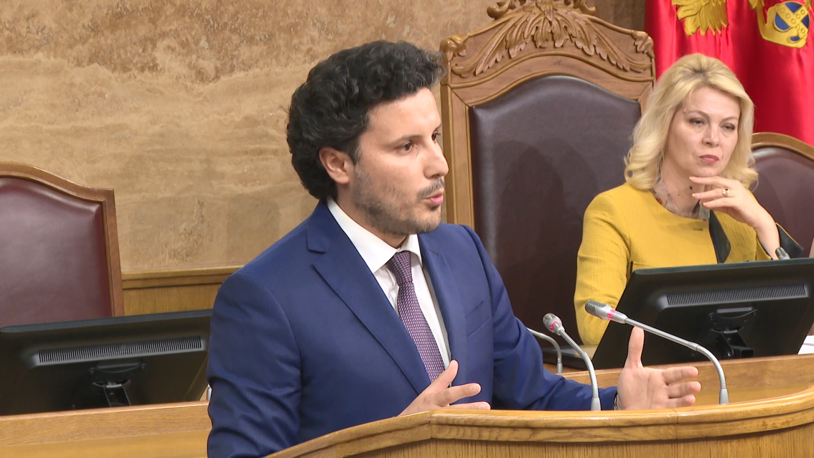 ABAZOVIĆ ODBRUSIO ĐUKANOVIĆU: Temeljni ugovor će biti potpisan, svako odgovoran za svoje poteze