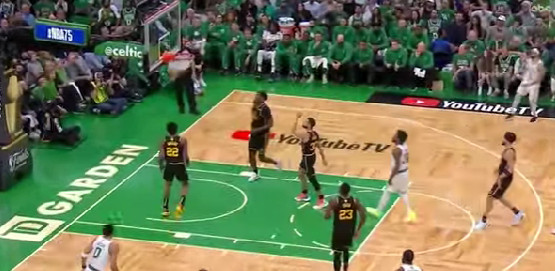 GOLDEN STEJT BEZ JEDNOG OD NAJBOLJEG Boston nadigrao Ratnike za vođstvo u finalnoj seriji