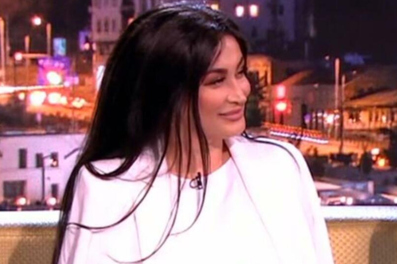 OVO JE MAJKA ANDREANE ČEKIĆ Pevačica objavila fotografiju, izazvala lavinu komentara