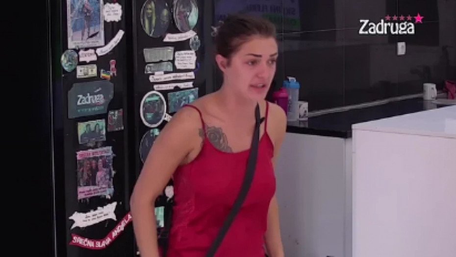MISLIM DA SE DESILO NEKO UBISTVO Viktorija Mitrović u šokantnoj ispovesti iznela surove tvrdnje o Osmakčićevoj bivšoj