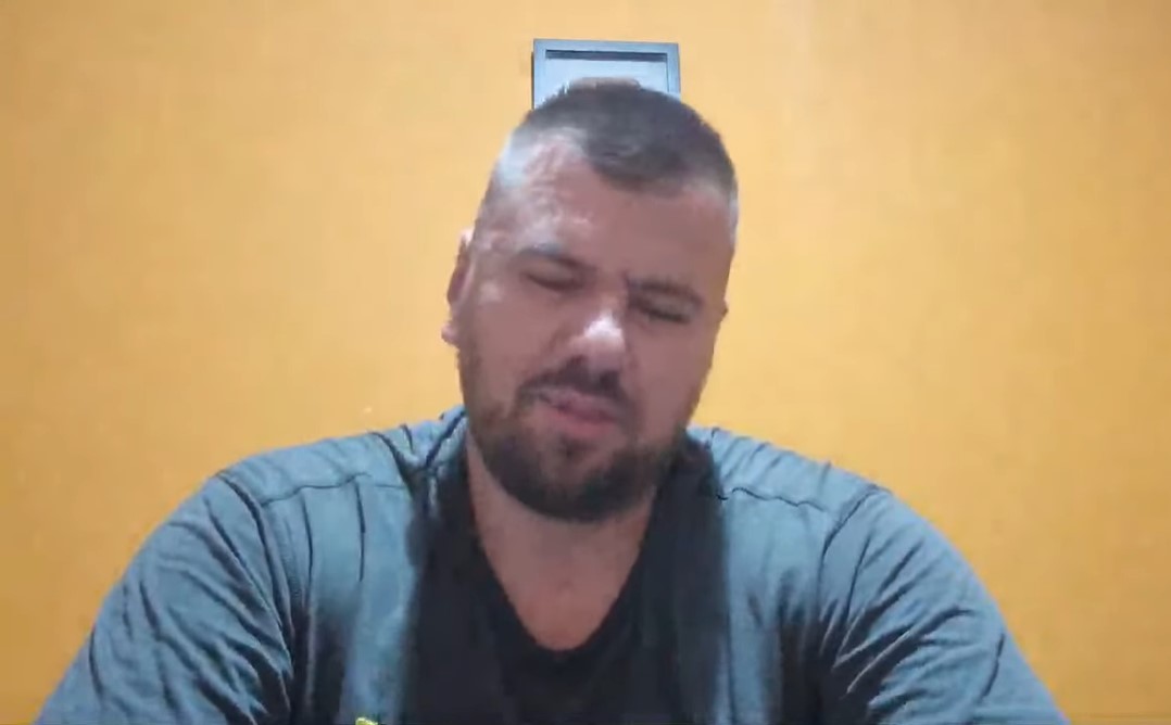 POTRESNA SCENA! Janjuš se pojavio na GROBLJU, zapalio svijeću za večnu ljubav! (FOTO)