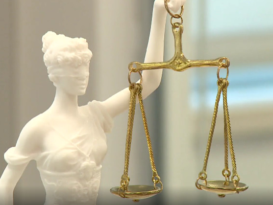 SUDSTVO POD TERETOM UTICAJA Sudijama prijete kad im presude ne valjaju