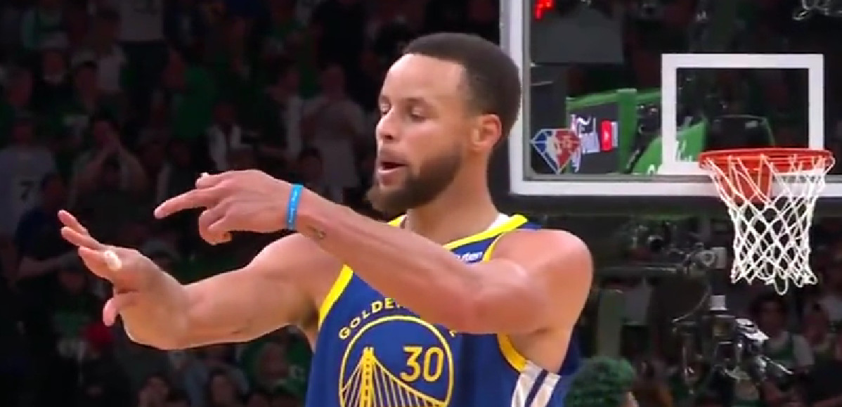 NBA TITULA IDE RATNICIMA! Nestvarni Stef Kari vodio Golden Stejt do povratka na tron