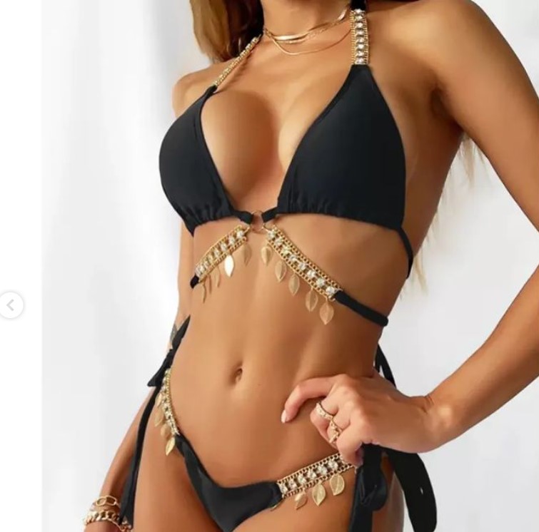 SA NJIM NEMA GREŠKE! Mali crni BIKINI JE MUST HAVE OVOG LJETA!