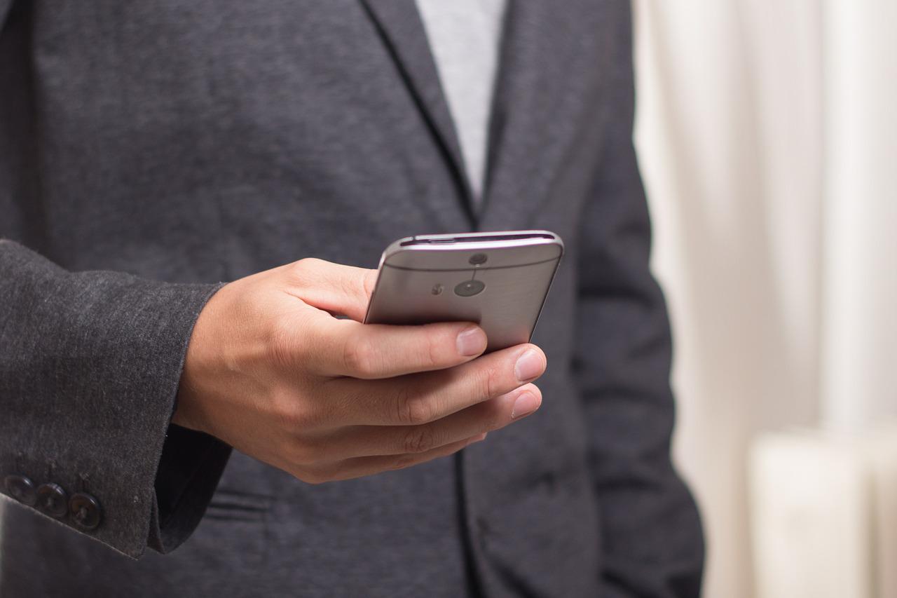 Ćerka Stiva Džobsa se našalila na račun novog iPhone-a