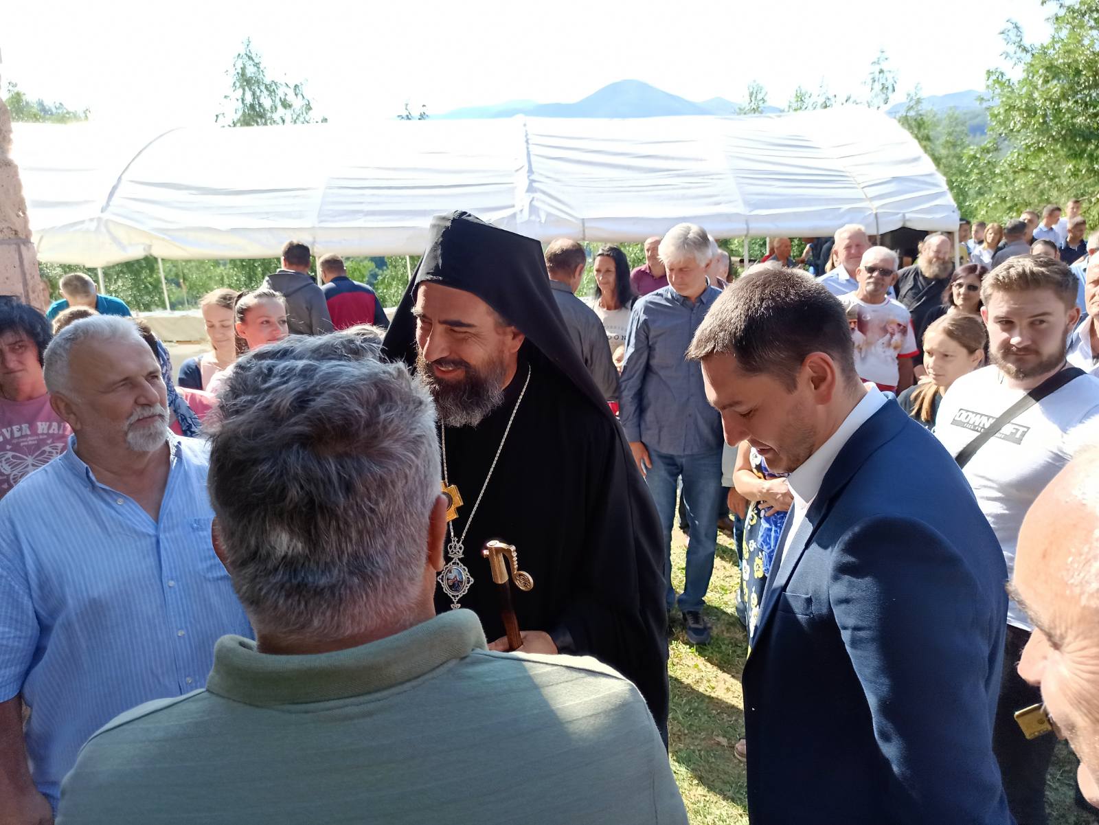 VLADIKA METODIJE SLUŽIO U LEPENCU Crkvena slava okupila veliki broj vjernika