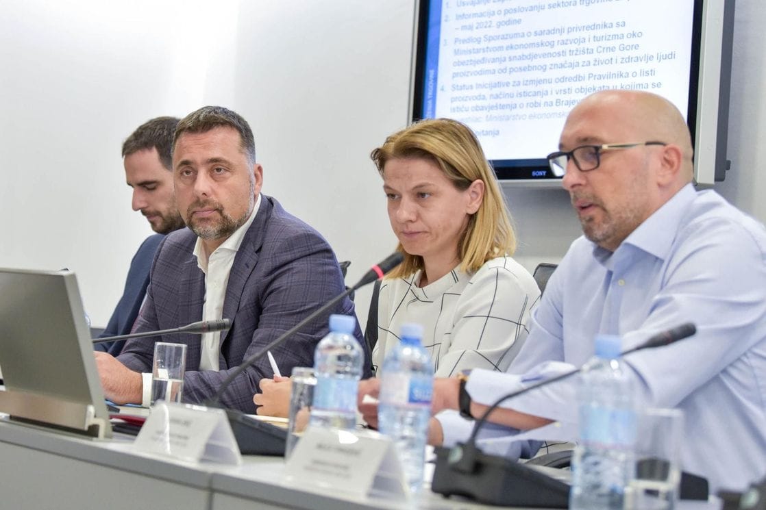 OBEZBIJEDITI ZALIHE: PKCG i Ministarstvo ekonomskog razvoja apeluju na trgovce
