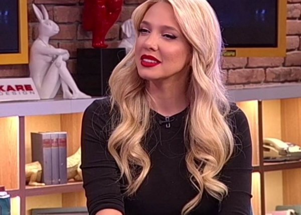 SVI SU MISLILI DA SE IZGLADNJUJE Milica Todorović otkrila kako je uspela da smrša bez dana rigorozne dijete, u ovome je trik