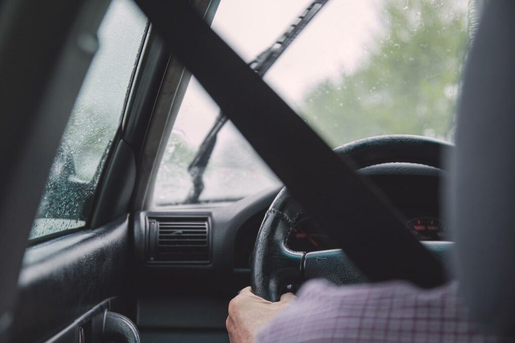 Crna Gora prva u Evropi po broju službenih automobila