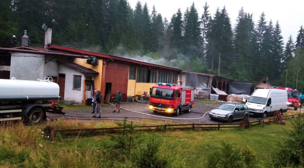 OD UDARA GROMA U Rožajama stradao proizvodni pogon za proizvodnju peleta i namještaja