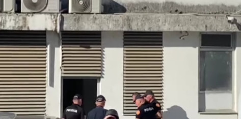 LAZOVIĆU ODREĐENO ZADRŽAVANJE: "Negirao krivicu, sam se predao policiji"