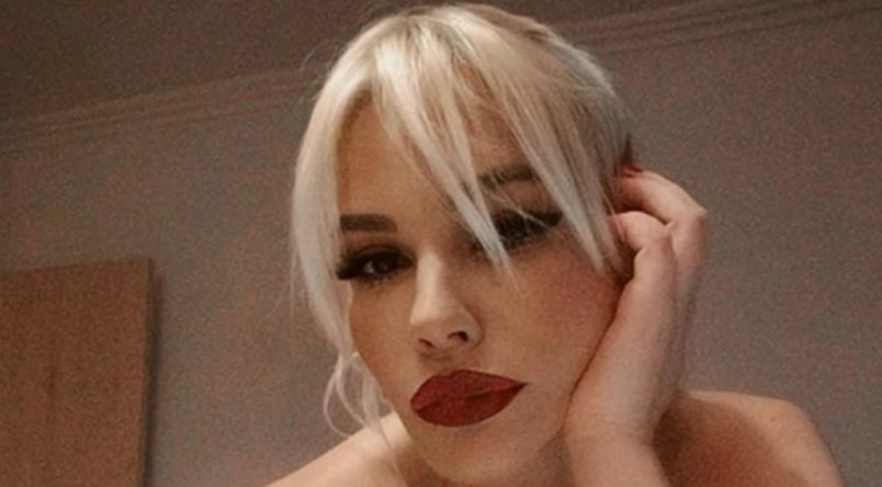 BEKVALČEVA ZAPALILA DRUŠTVENE MREŽE Mini kupaći otkrio tetovažu na skrivenom dijelu tijela!