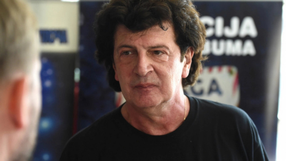NE ZANIMA ME, NEĆU DA KAŽEM Bajaga burno reagovao na pitanje o supruzi i razvodu