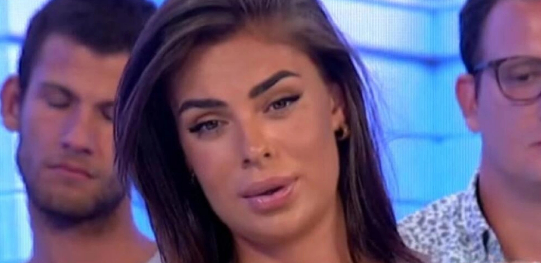 GLAVA TI JE KAO BUBANJ Mina Vrbaški na meti užasnih uvreda (FOTO)