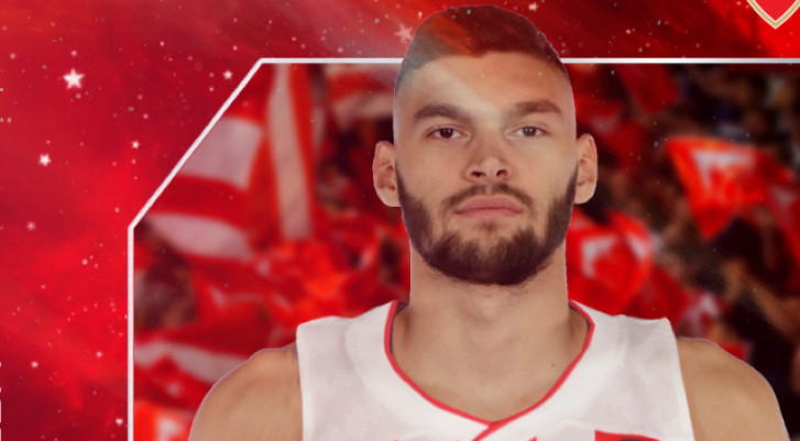 JOŠ JEDNO VELIKO POJAČANJE Centar četiri godine u Crvenoj zvezdi