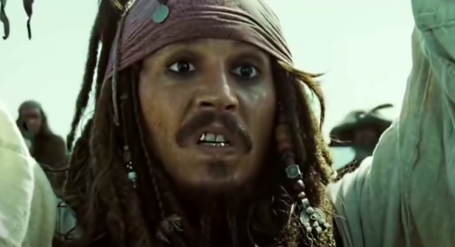Džoni Dep SVE BLIŽI STAROJ ULOZI: Vraća se u "Pirate sa Kariba"?