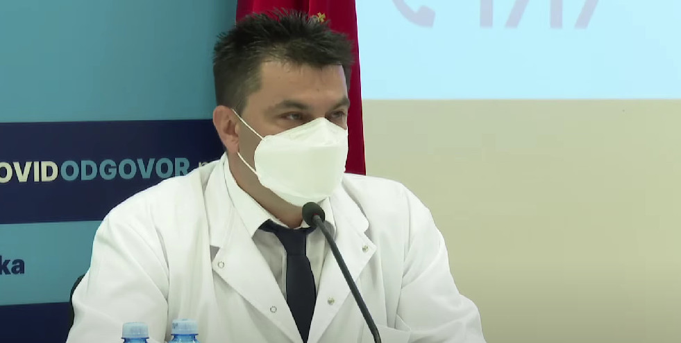 GALIĆ O MAJMUNSKIM BOGINJAMA Kontakti nijesu testirani, ali ih pratimo