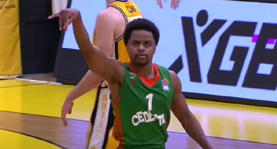 CEDEVITA OLIMPIJA ZAVRŠILA VAŽAN POTPIS Ferel ostaje u Ljubljani!