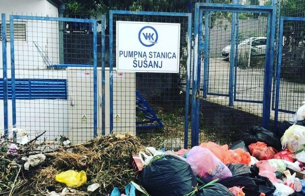 Barski vodovod apeluje da građani ne ostavljaju smeće ispred pumpne stanice