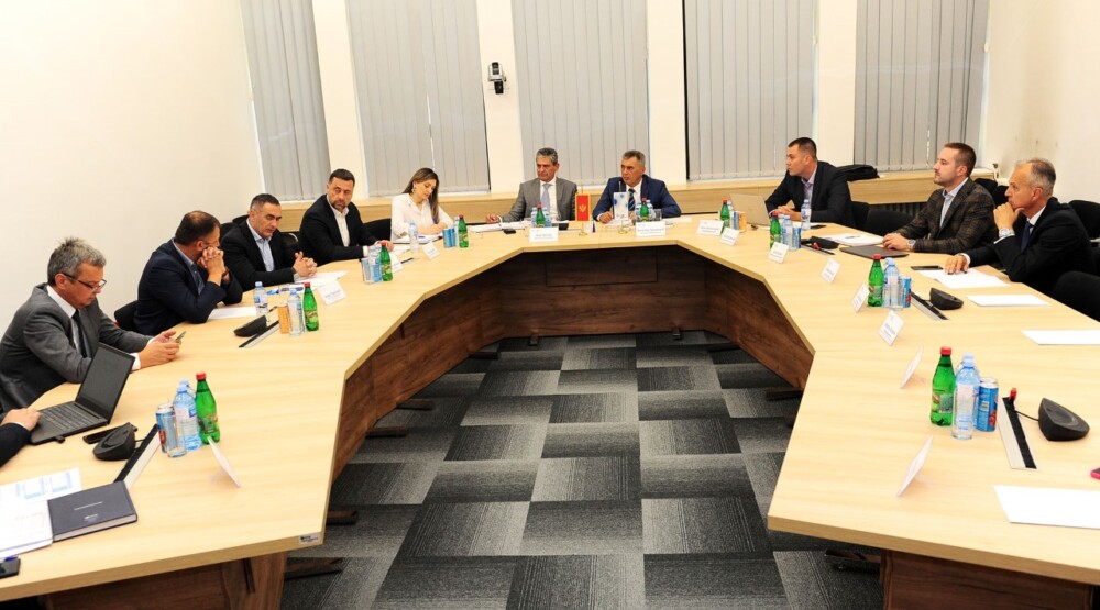 PREDSTAVNICI VLADE U POSJETI EPCG Intenzivirati komunikaciju na relaciji Vlada – Elektroprivreda