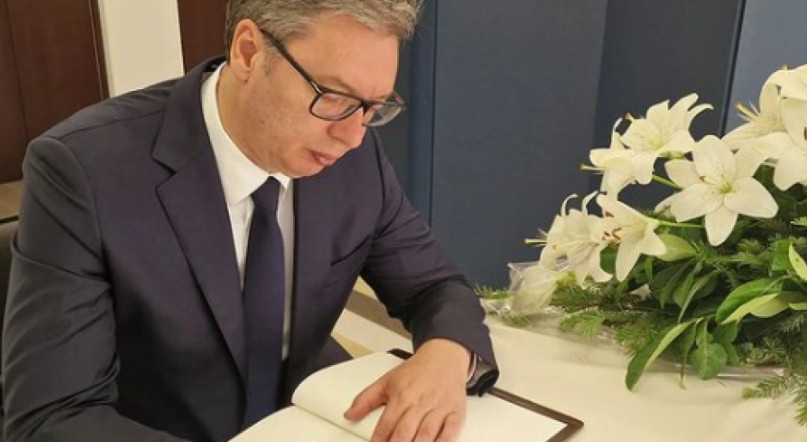 TEŠKA VREMENA TRAŽE SPREMNE LJUDE! Vučiću dodeljena Svetosavska povelja