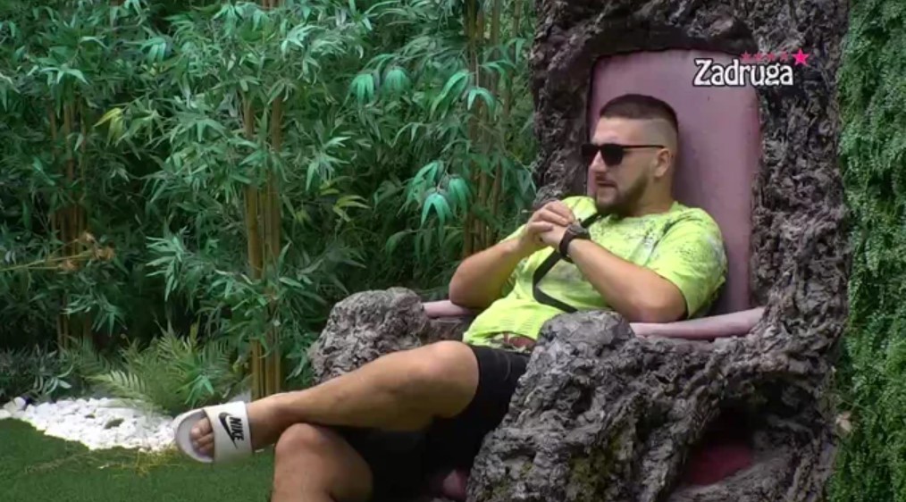 NEDOSTAJE MI! Zola otkrio da li se čuo sa Nevenom, pa se osvrnuo na Viktoriju Mitrović