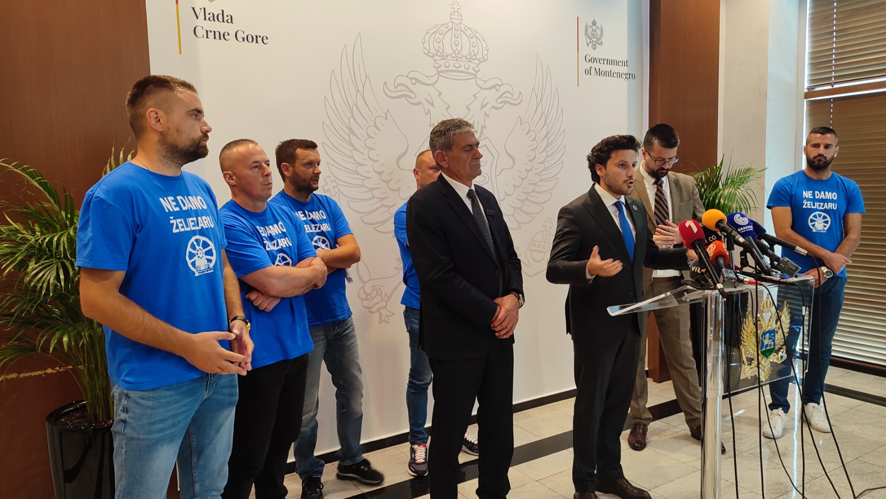 Abazović o Željezari: Podržaćemo EPCG, molim za malo strpljenja (VIDEO)