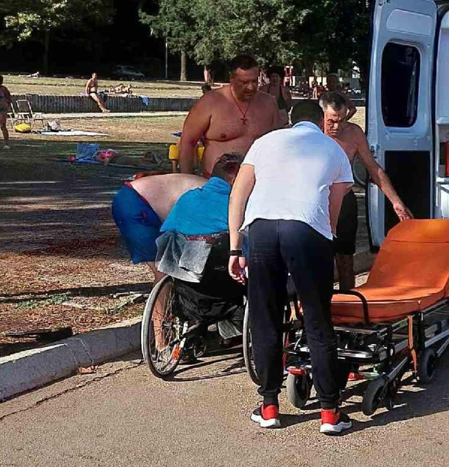 SPRIJEČENA TRAGEDIJA Turista iz Igala spasen od davljenja
