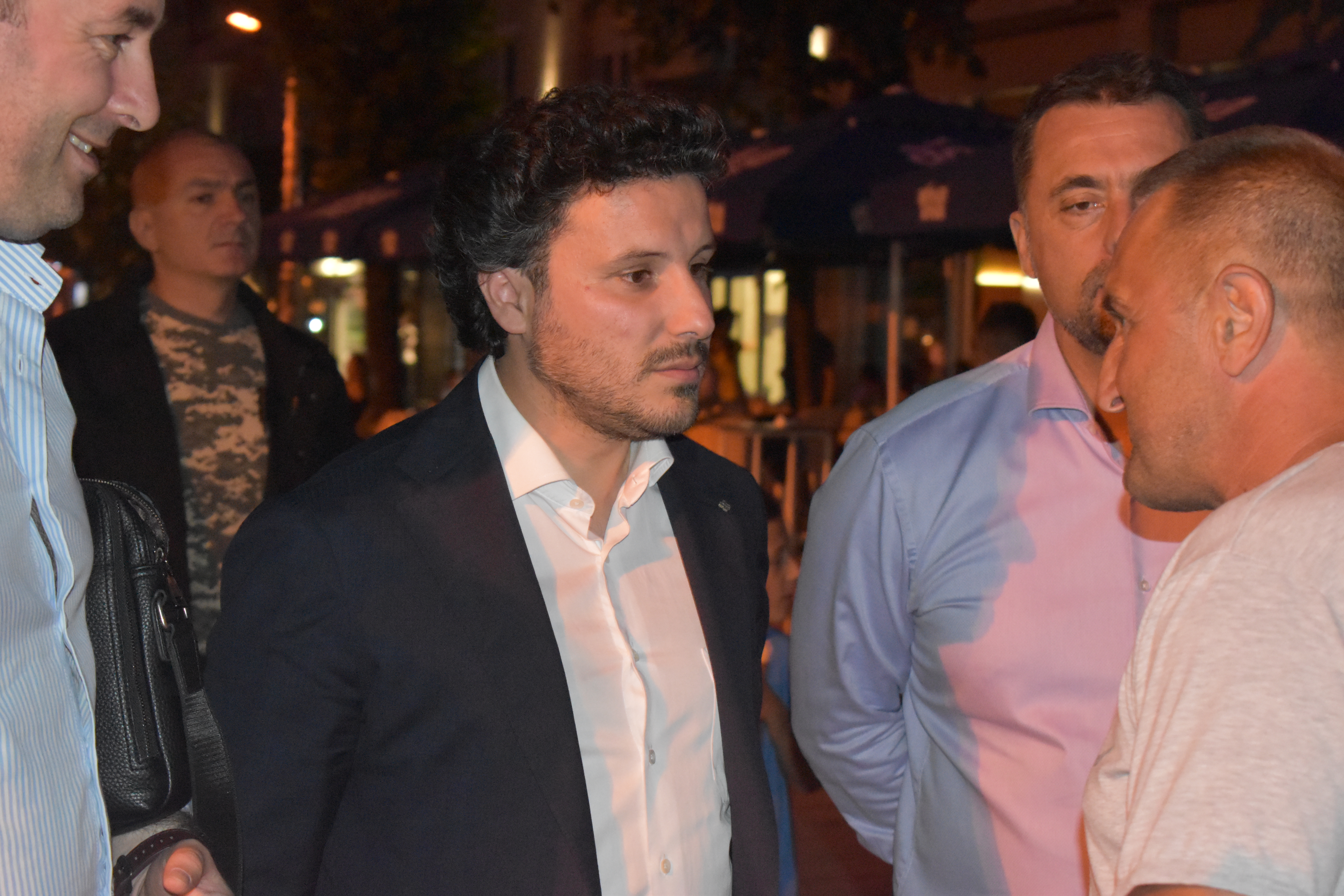 ABAZOVIĆ OTKRIVA: SAD detektovale da iza nacionalizma stoji korupcija (FOTO)