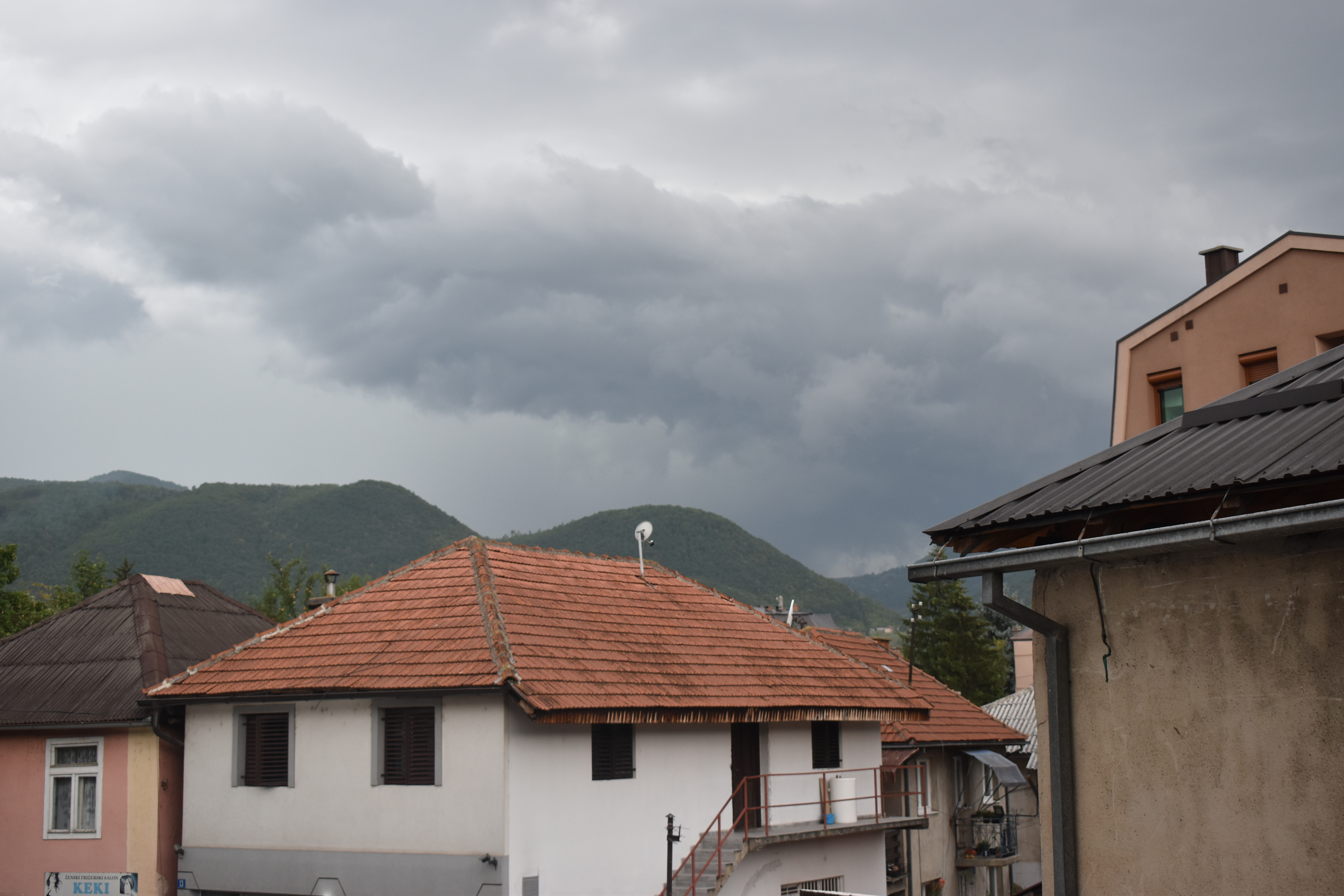 Vremenska prognoza: Pretežno oblačno, do 17 stepeni