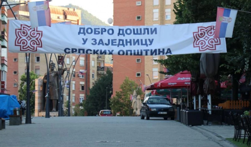 (UŽIVO) SRBI PROVELI NOĆ NA BARIKADAMA Građani se okupljaju u mjestu Rudare! (FOTO/VIDEO)