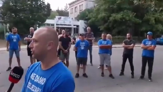 RADNICI ŽELJEZARE POČINJU ŠTRAJK GLAĐU: Mi smo vlasnici fabrike, od sad se s nama pregovara