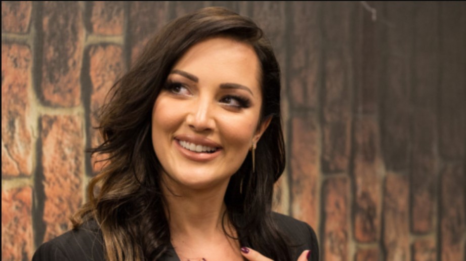 MOKRA I RAZMAZANA Nikad vrelije izdanje Aleksandre Prijović