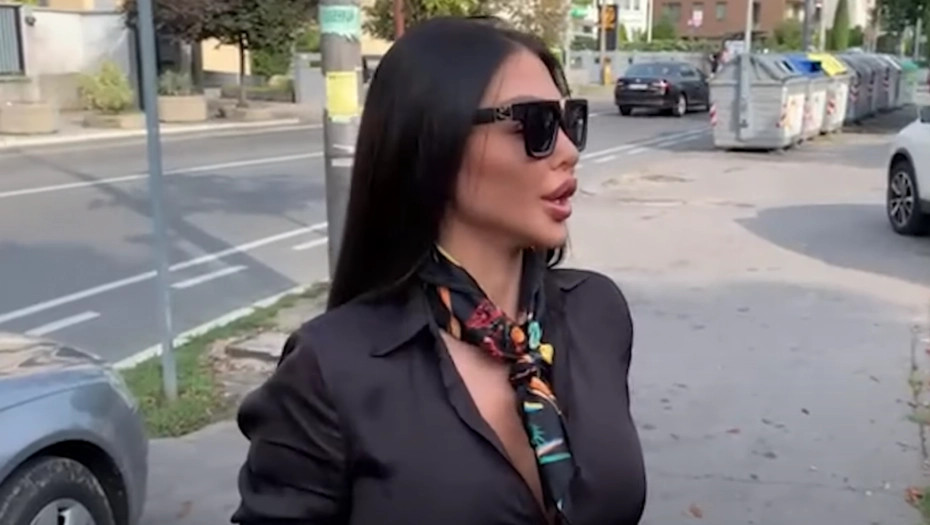 DEBELA VJEŠTICA SA PRIRODNOM KOSOM Maja Marinković žestoko oplela po Dalili: Išla je po hodžama i vračarama