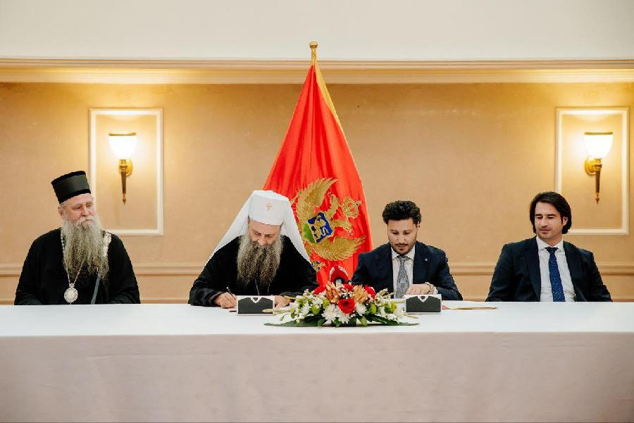 PATRIJARH PORFIRIJE I ABAZOVIĆ: Potpisan Temeljni ugovor sa SPC!