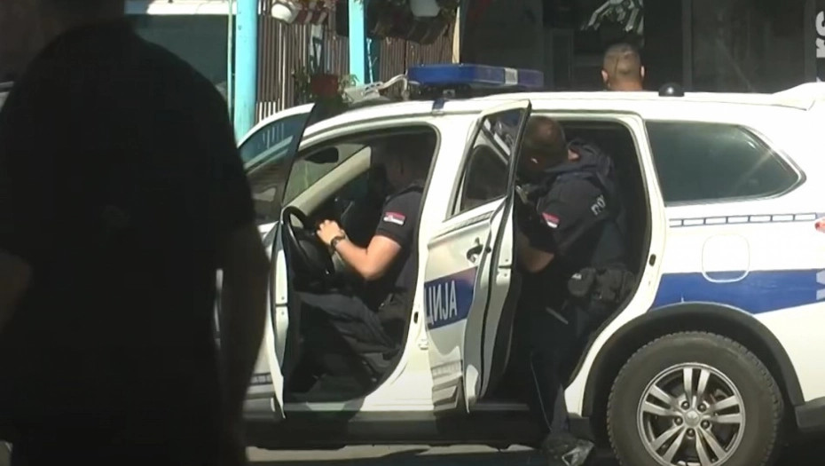 TUKLI VLASNICU I GOSTE KAFANE FRANCUSKIM KLJUČEM Policija uhapsila tri nasilnika iz Smederevske Palanke