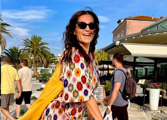 MOKRA KOSA, PREPLANULI TEN NIna Badrić oduševila sve, evo kako izgleda bez trunke šminke (FOTO)