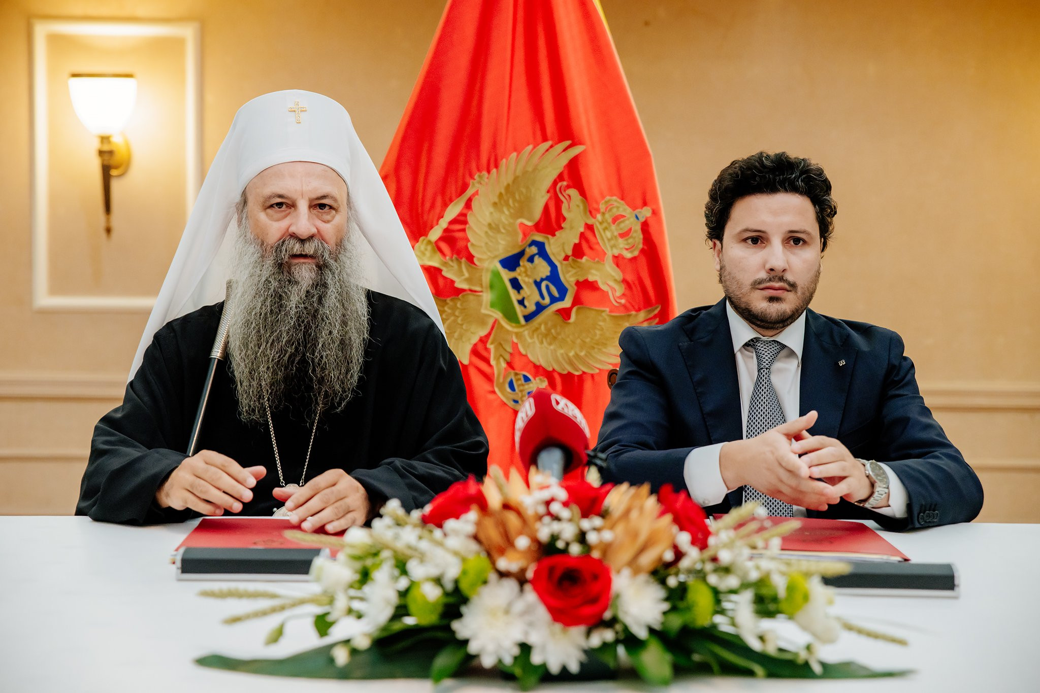PREMIJER TRAŽI PROVJERU: ANB prisluškivala Abazovića uoči potpisivanja Temeljnog ugovora?